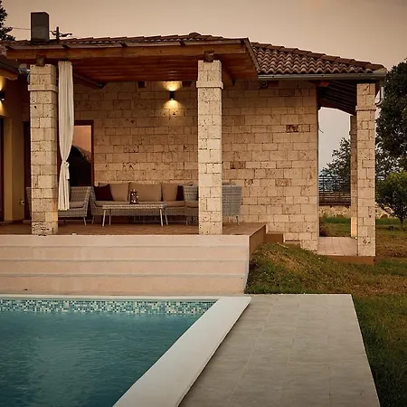 Lujo Villa Drniš